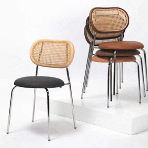 Chaises en dossier cannage rotin Style année 70